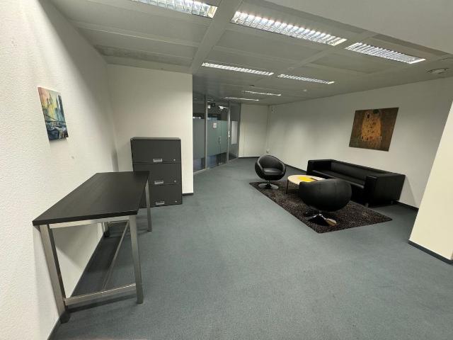 Büro kaufen in Baar, Zug