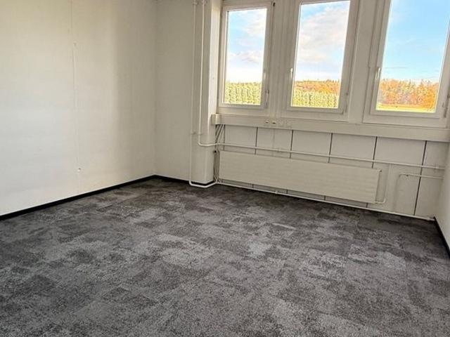 Büro kaufen in Bassersdorf, Zürich