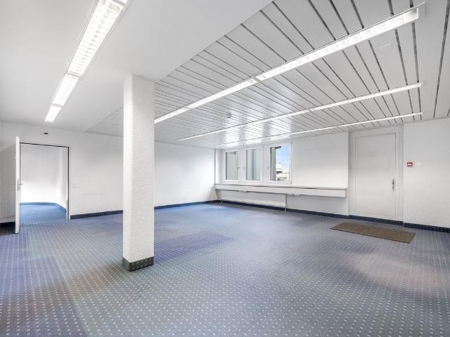 Büro kaufen in Berikon, Aargau