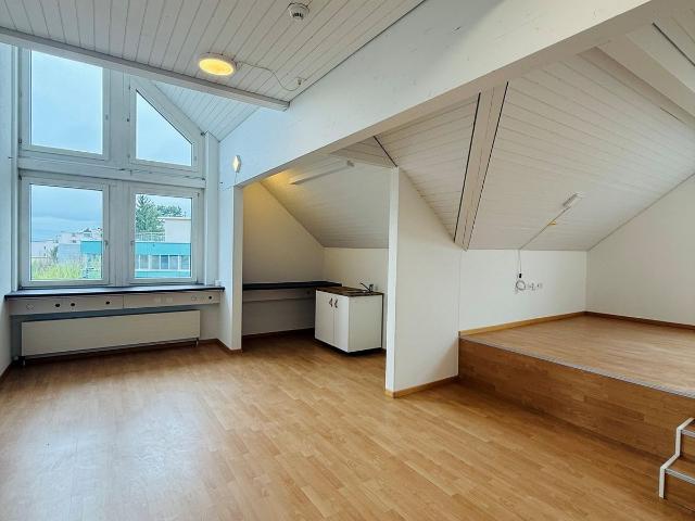 Büro kaufen in Berikon, Aargau