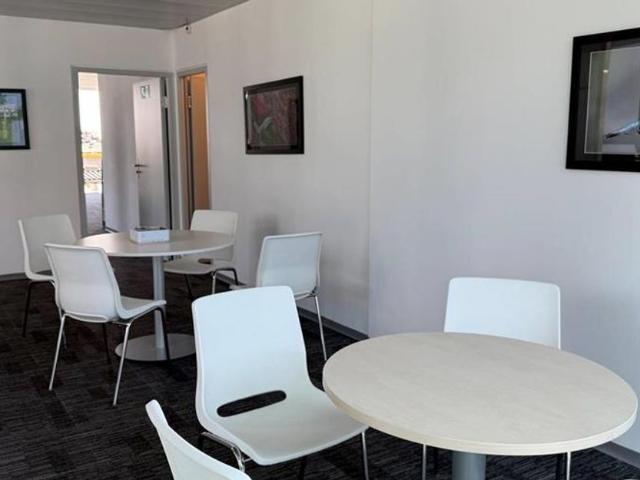 Büro kaufen in Bogis-Bossey, Waadt