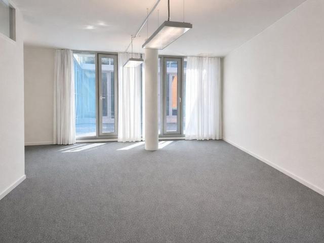 Büro kaufen in Brügg, Bern