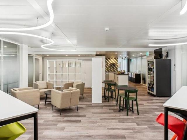 Büro kaufen in Carouge (GE)