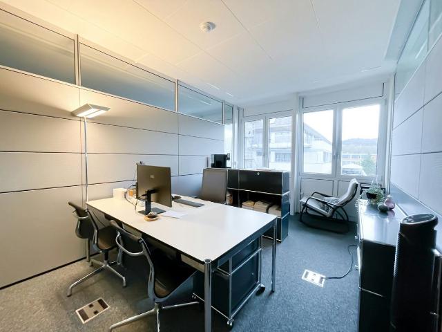 Büro kaufen in Dietikon, Zürich