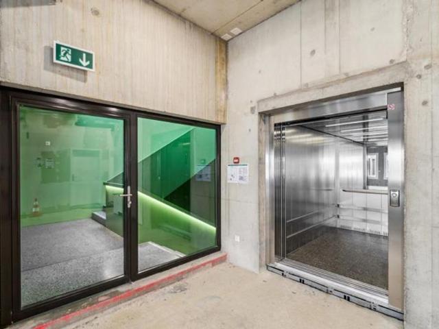Büro kaufen in Epalinges, Waadt