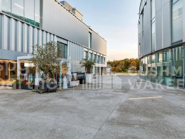Büro kaufen in Etoy, Waadt