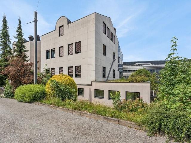 Büro kaufen in Villars, Freiburg