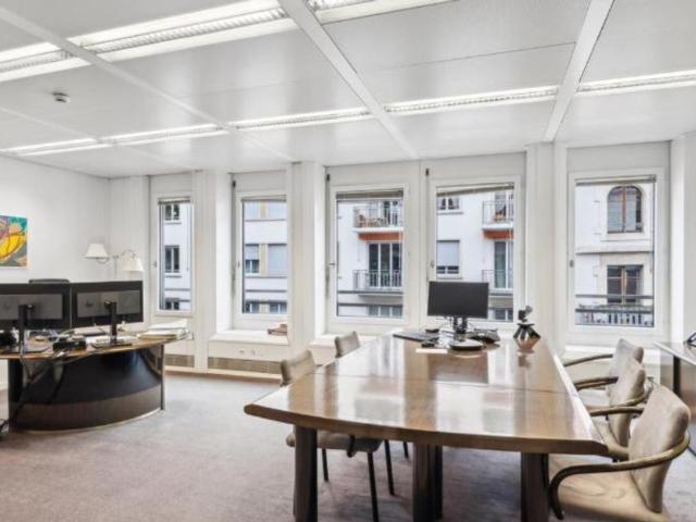 Büro kaufen in Conches