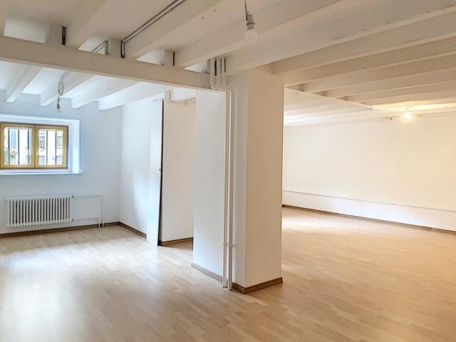 Büro kaufen in Conches