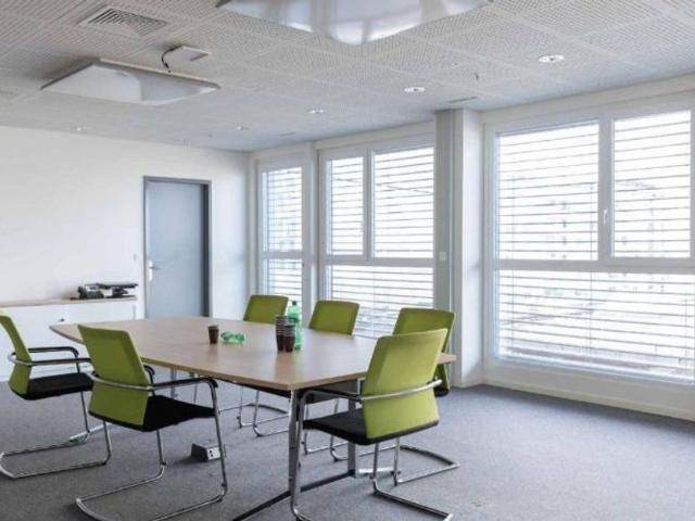 Büro kaufen in Conches