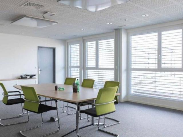 Büro kaufen in Conches