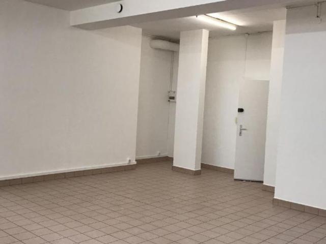 Büro kaufen in Conches