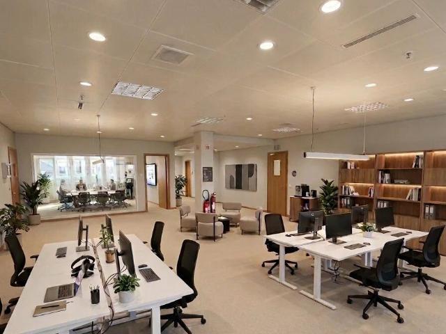 Büro kaufen in Conches