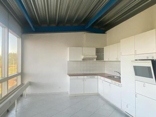Büro kaufen in Givisiez, Freiburg