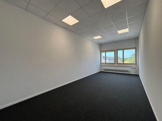 Büro kaufen in Gland, Waadt