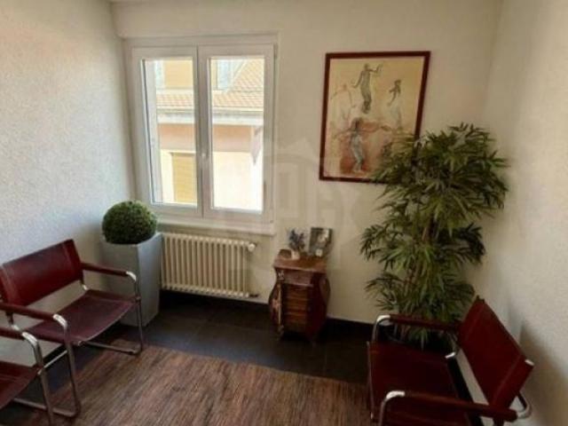 Büro kaufen in Gland, Waadt