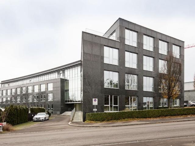 Büro kaufen in Kloten, Zürich