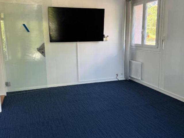 Büro kaufen in Cheseaux-Lausanne, Waadt
