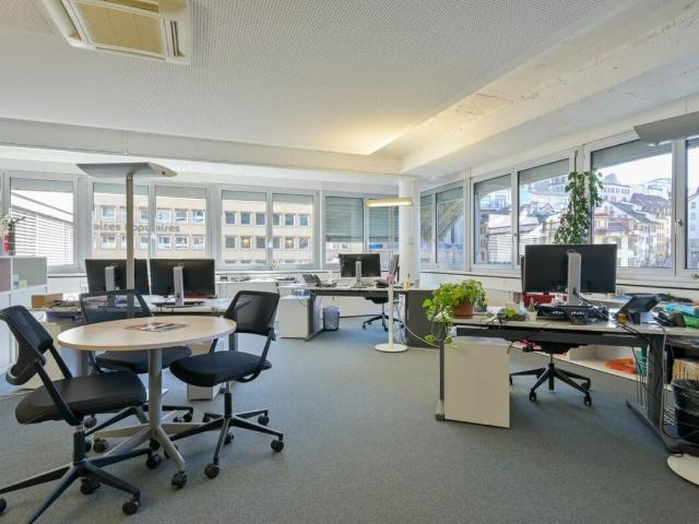 Büro kaufen in Cheseaux-Lausanne, Waadt