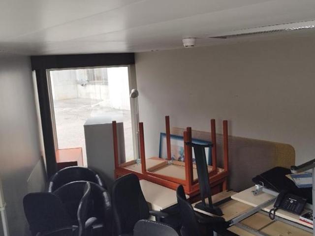 Büro kaufen in Le Locle