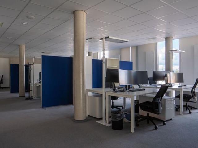 Büro kaufen in Mont-sur-Lausanne, Waadt