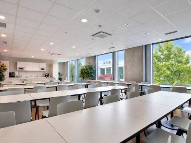 Büro kaufen in Mont-sur-Lausanne, Waadt
