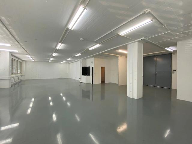 Büro kaufen in Conches