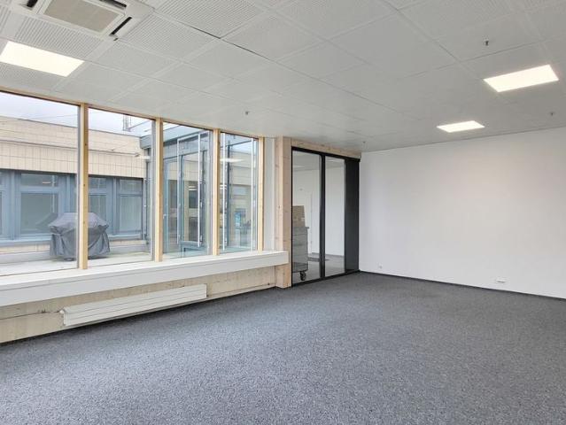 Büro kaufen in Mägenwil, Aargau