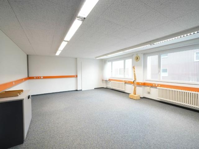 Büro kaufen in Lü