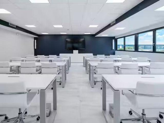 Büro kaufen in Mendrisio, Tessin