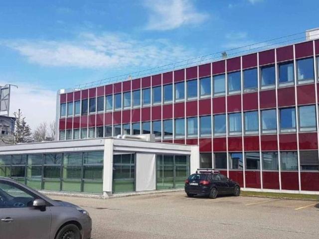 Büro kaufen in Meyrin