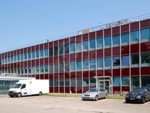 Büro kaufen in Meyrin
