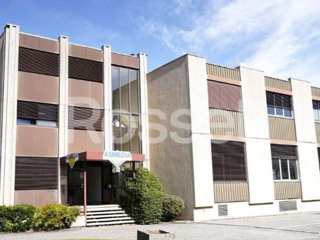 Büro kaufen in Meyrin