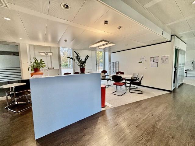 Büro kaufen in Morges, Waadt