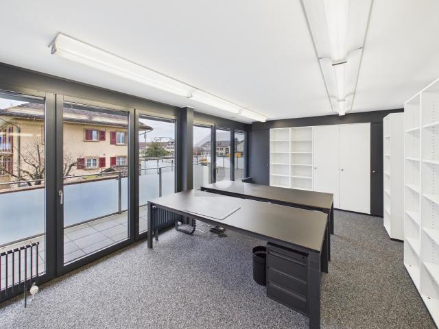Büro kaufen in Murten, Freiburg