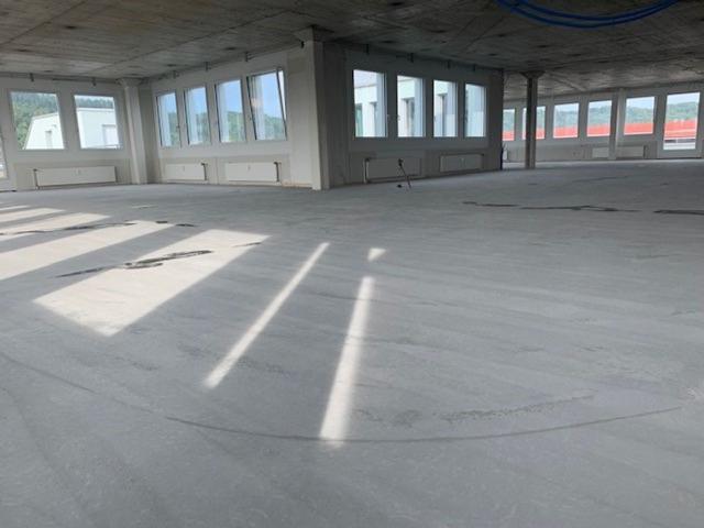 Büro kaufen in Neuenhof, Aargau