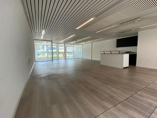 Büro kaufen in Nyon, Waadt