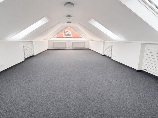 Büro kaufen in Nyon, Waadt