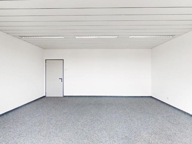 Büro kaufen in Oberentfelden, Aargau