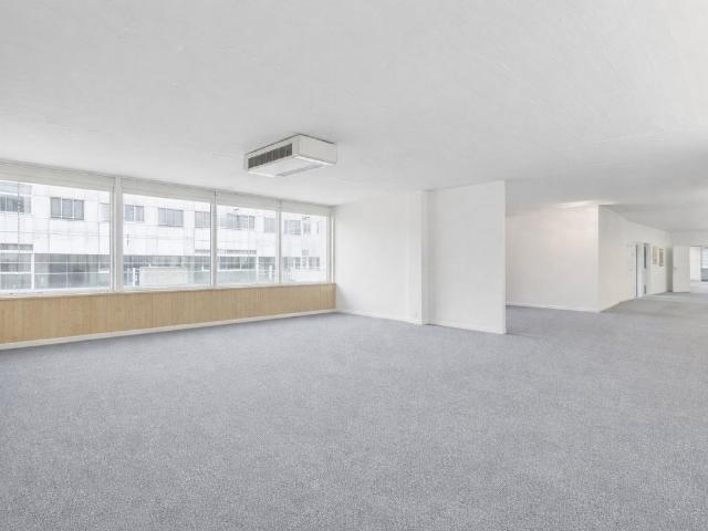 Büro kaufen in Obfelden, Zürich