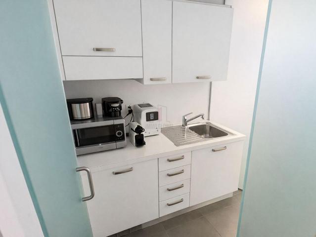 Büro mieten in Aldesago, Tessin