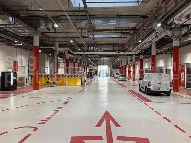 Büro kaufen in Plan-les-Ouates