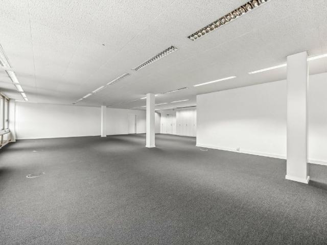 Büro kaufen in Regensdorf, Zürich