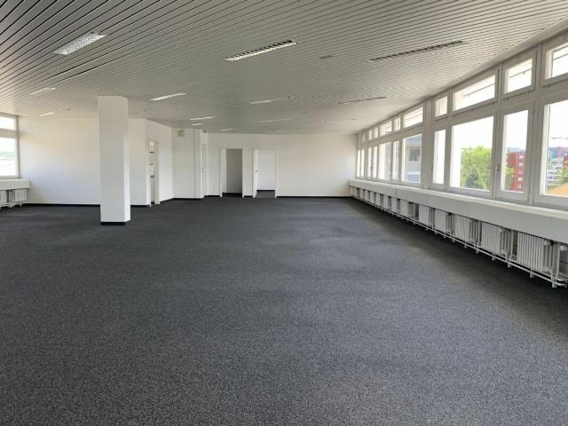 Büro kaufen in Regensdorf, Zürich