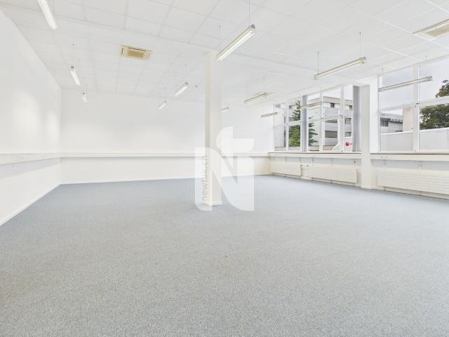 Büro kaufen in Reinach (AG), Aargau