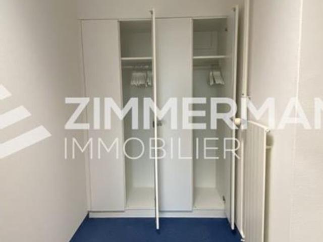 Büro kaufen in Renens, Waadt