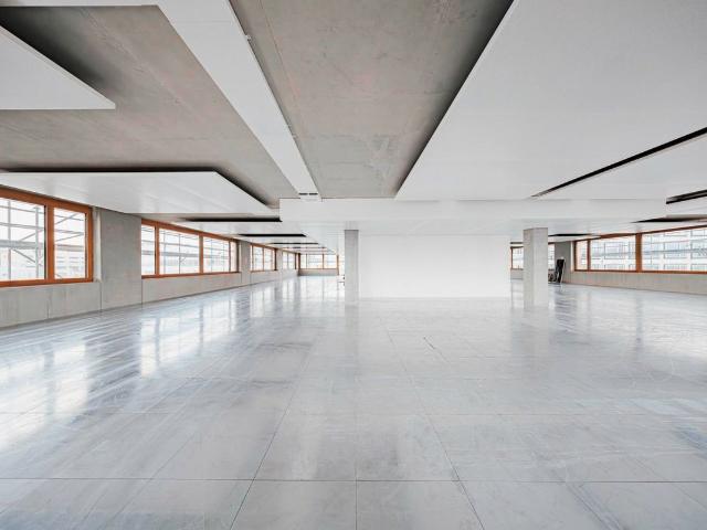 Büro kaufen in Renens, Waadt