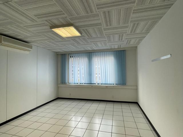 Büro kaufen in Monteceneri, Tessin