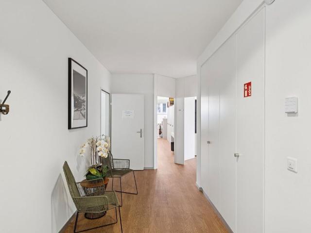 Büro kaufen in Gattikon, Zürich