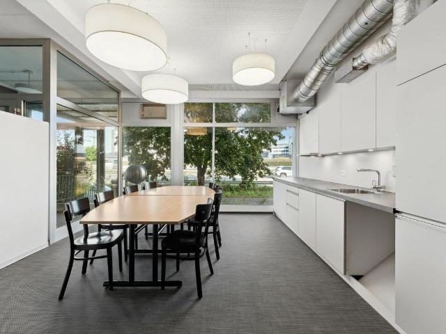 Büro kaufen in Urtenen, Bern